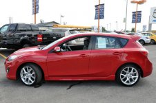 dealerpic3..jpg