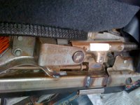rust underseat..jpg